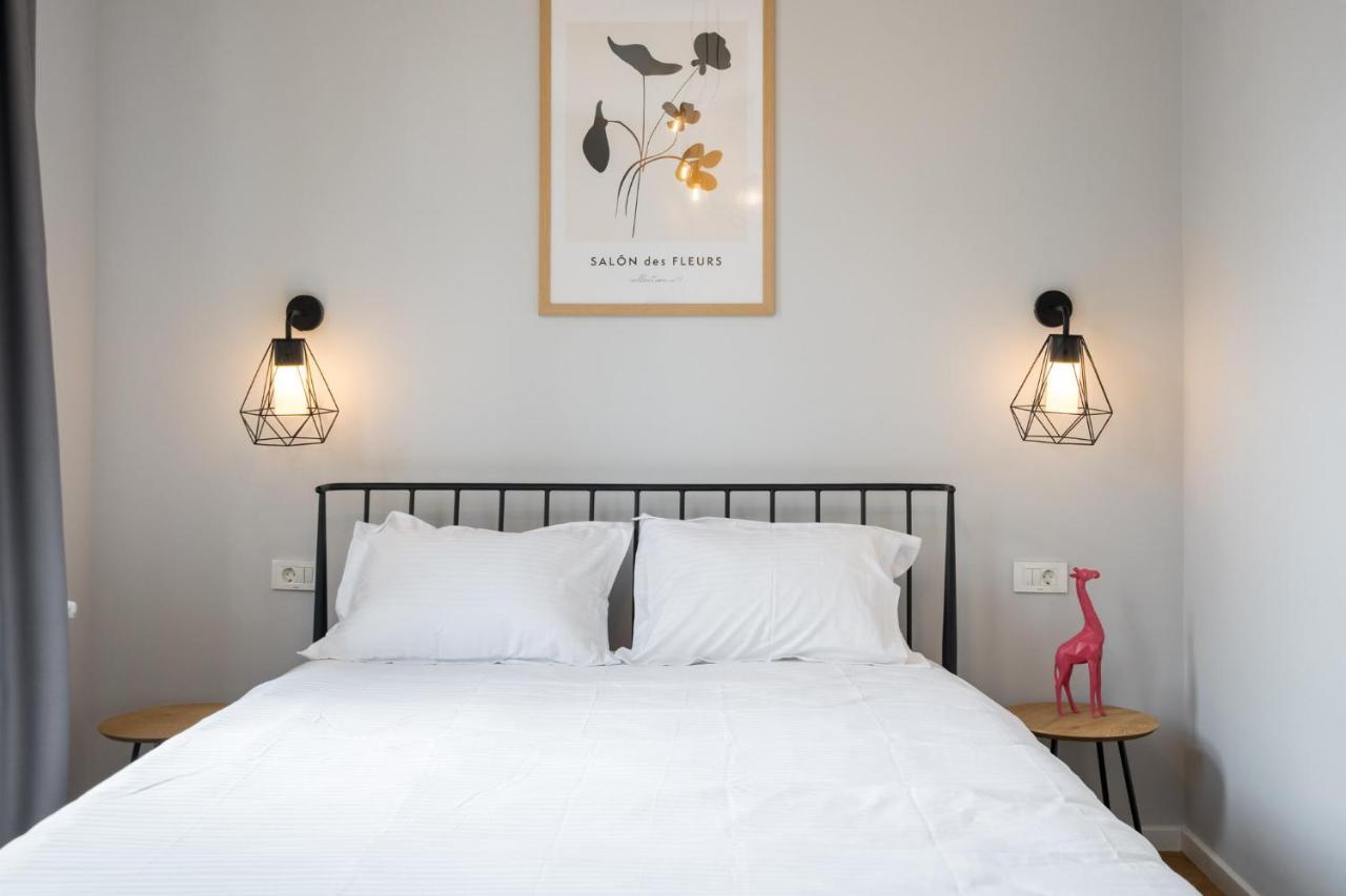 Cute Central Apartments In Villa بوخارست المظهر الخارجي الصورة