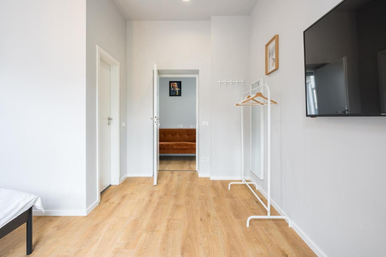 Cute Central Apartments In Villa بوخارست المظهر الخارجي الصورة