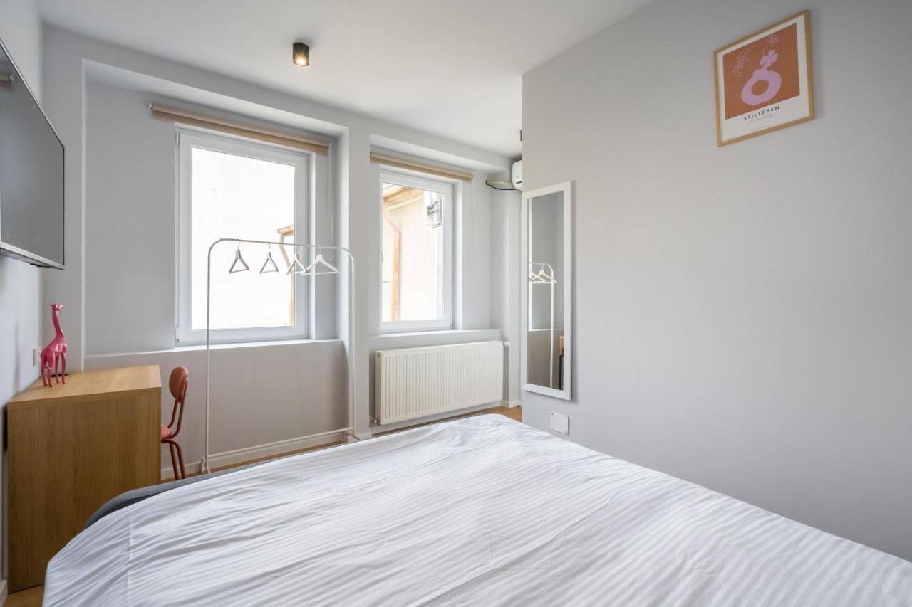 Cute Central Apartments In Villa بوخارست المظهر الخارجي الصورة